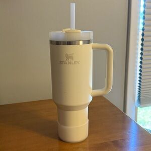 Stanley Cream Tumbler with Handle and Straw